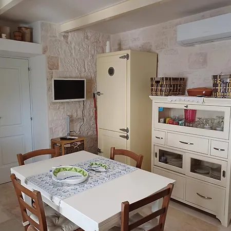 Trullo Fino * Cisternino